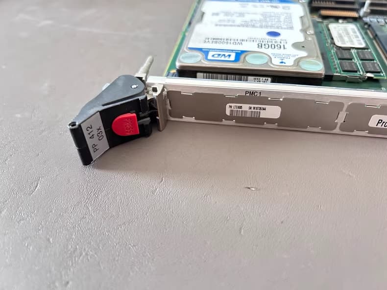 U1091AK11 PMC1 module latch with part number