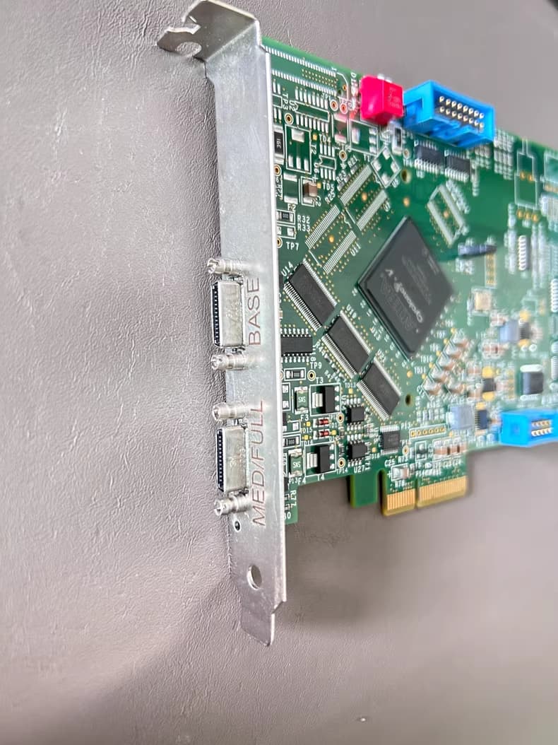 BitFlow AXION 1XE Camera Link BASE and MEDI/FULL Ports