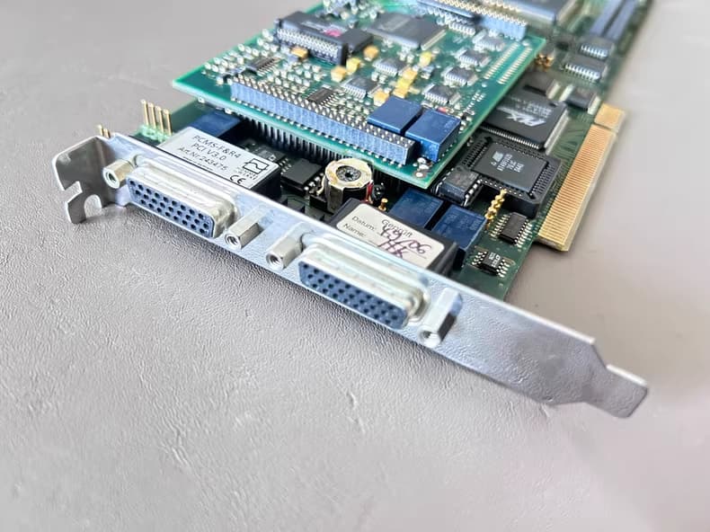 PCMS F&R4 V3.0 Dual DB25 Connector Close Up