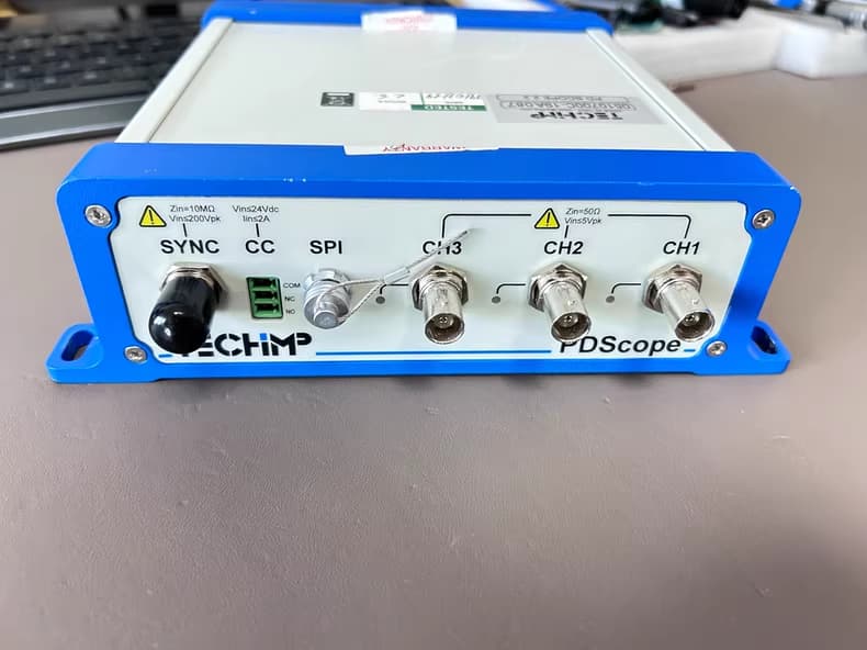 PDSCOPE 3-Channel PD Analyzer CH1 CH2 CH3 BNC Channels and SYNC/CC Inputs