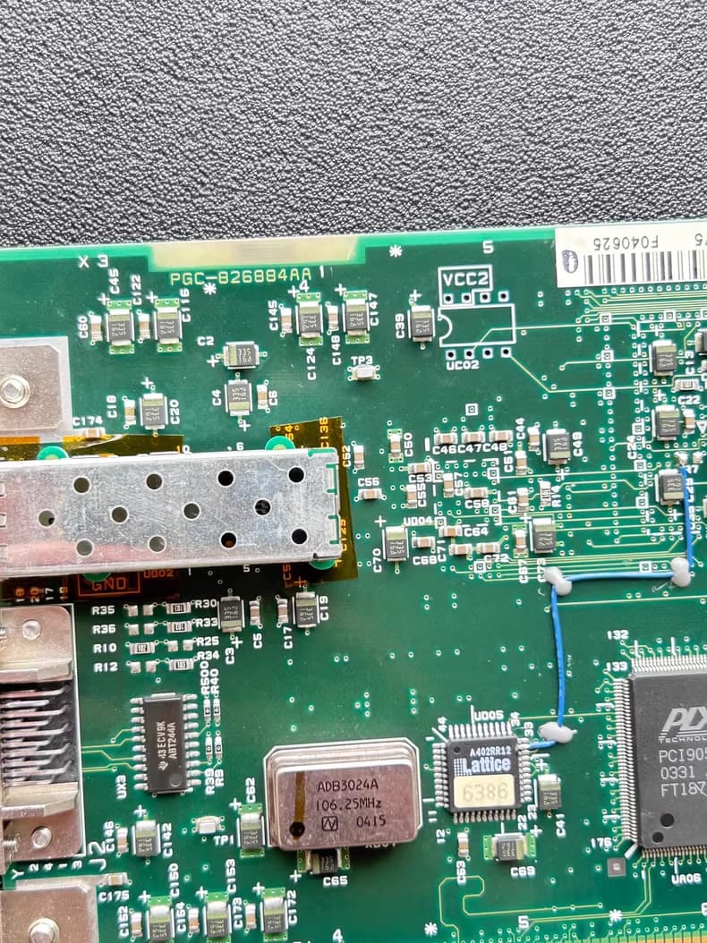 ADVANTEST T5377 BGC-026884 Fiber Optic Transceiver Connector Detail